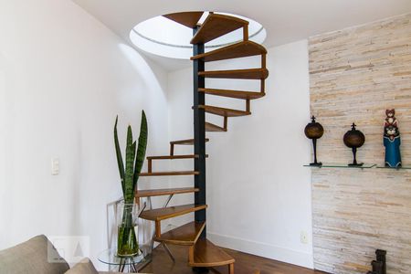 Sala de casa à venda com 3 quartos, 144m² em Vila Scarpelli, Santo André