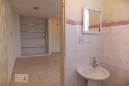 Banheiro de casa para alugar com 1 quarto, 50m² em Vila Maria Baixa, São Paulo