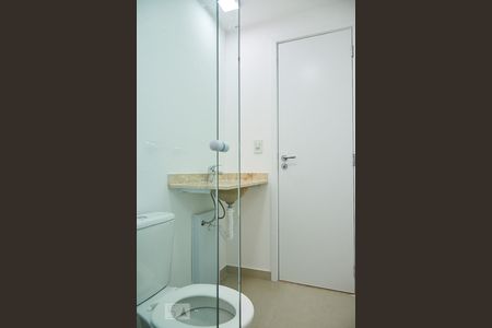 Apartamento para alugar com 53m², 2 quartos e 1 vaga Apartamento para alugar com 53m², 2 quartos e 1 vagaBanheiro da Suíte