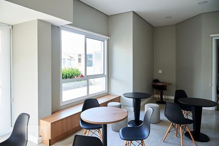 Apartamento para alugar com 53m², 2 quartos e 1 vaga Apartamento para alugar com 53m², 2 quartos e 1 vagaÁrea comum - Salão de festas