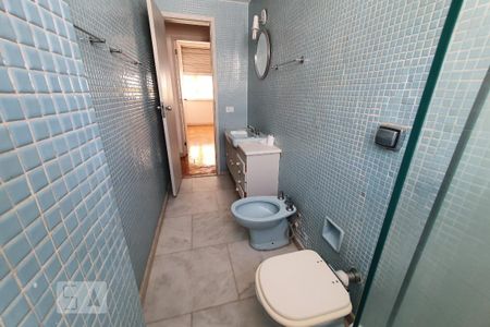 Apartamento para alugar com 170m², 4 quartos e 1 vaga Apartamento para alugar com 170m², 4 quartos e 1 vagaBanheiro 2