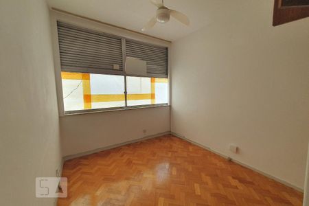 Apartamento para alugar com 170m², 4 quartos e 1 vaga Apartamento para alugar com 170m², 4 quartos e 1 vagaQuarto 2