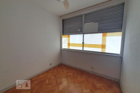 Apartamento para alugar com 170m², 4 quartos e 1 vaga Apartamento para alugar com 170m², 4 quartos e 1 vagaQuarto 3