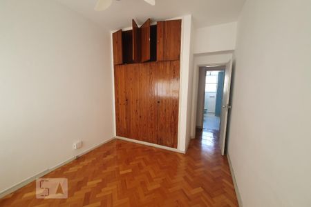 Apartamento para alugar com 170m², 4 quartos e 1 vaga Apartamento para alugar com 170m², 4 quartos e 1 vagaQuarto 2