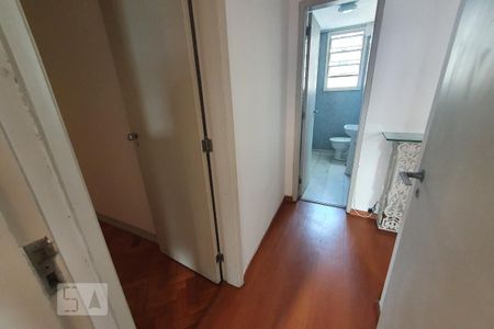 Apartamento para alugar com 170m², 4 quartos e 1 vaga Apartamento para alugar com 170m², 4 quartos e 1 vagaCorredor