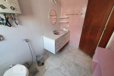 Apartamento para alugar com 170m², 4 quartos e 1 vaga Apartamento para alugar com 170m², 4 quartos e 1 vagaBanheiro 3