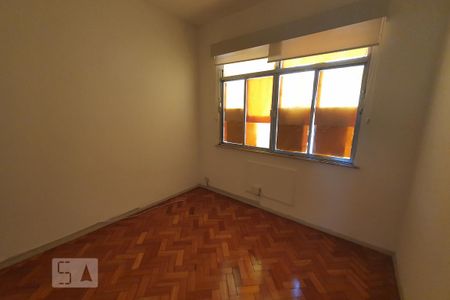 Apartamento para alugar com 170m², 4 quartos e 1 vaga Apartamento para alugar com 170m², 4 quartos e 1 vagaQuarto 1