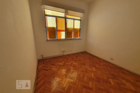 Apartamento para alugar com 170m², 4 quartos e 1 vaga Apartamento para alugar com 170m², 4 quartos e 1 vagaQuarto 1