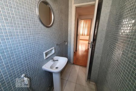 Apartamento para alugar com 170m², 4 quartos e 1 vaga Apartamento para alugar com 170m², 4 quartos e 1 vagaBanheiro