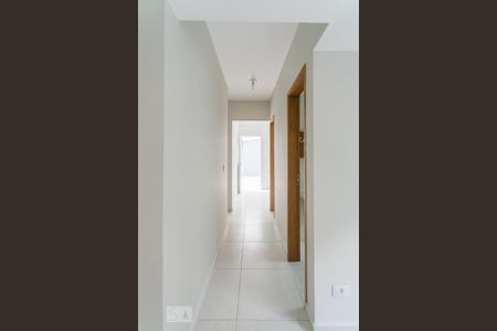 Corredor de apartamento para alugar com 3 quartos, 76m² em Vila Lageado, São Paulo