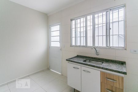Apartamento para alugar com 76m², 3 quartos e sem vaga Apartamento para alugar com 76m², 3 quartos e sem vagaCozinha