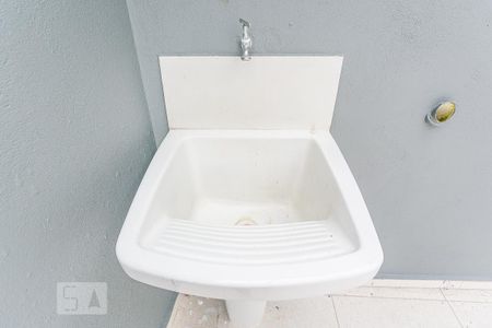 Apartamento para alugar com 76m², 3 quartos e sem vaga Apartamento para alugar com 76m², 3 quartos e sem vagaArea de Serviço