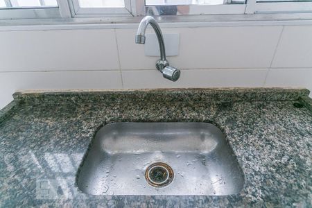 Apartamento para alugar com 76m², 3 quartos e sem vaga Apartamento para alugar com 76m², 3 quartos e sem vagaCozinha