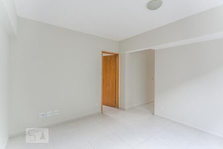 Sala de Estar de apartamento para alugar com 3 quartos, 76m² em Vila Lageado, São Paulo