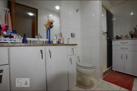 Apartamento à venda com 146m², 4 quartos e 3 vagasBanheiro Social