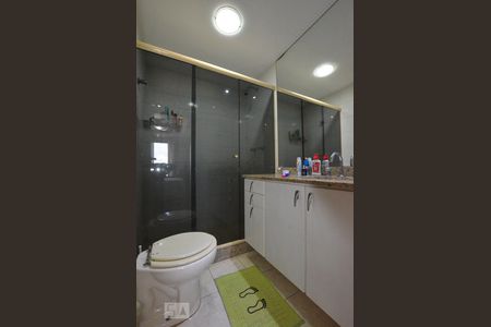 Apartamento à venda com 146m², 4 quartos e 3 vagasBanheiro da Quarto 1 suite master