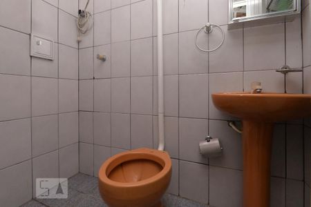 Casa à venda com 130m², 2 quartos e 1 vagaBanheiro de Serviço