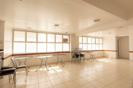 Apartamento à venda com 78m², 2 quartos e 1 vagaÁrea comum