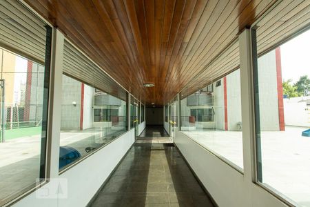 Apartamento à venda com 78m², 2 quartos e 1 vagaÁrea comum