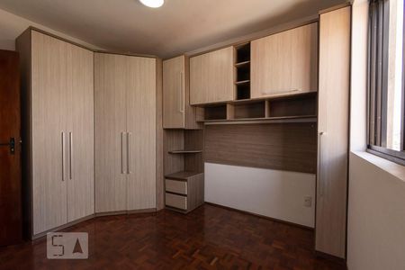 Apartamento à venda com 78m², 2 quartos e 1 vagaQuarto 2