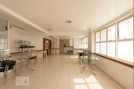 Apartamento à venda com 78m², 2 quartos e 1 vagaÁrea comum