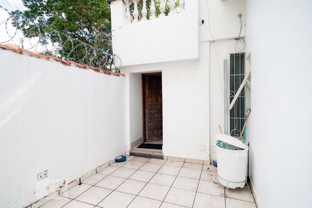 Casa à venda com 250m², 3 quartos e 2 vagas Casa à venda com 250m², 3 quartos e 2 vagasGaragem Descoberta