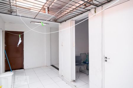 Casa à venda com 250m², 3 quartos e 2 vagas Casa à venda com 250m², 3 quartos e 2 vagasÁrea de Serviço