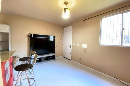 Sala de Estar de apartamento para alugar com 2 quartos, 53m² em Feitoria, São Leopoldo