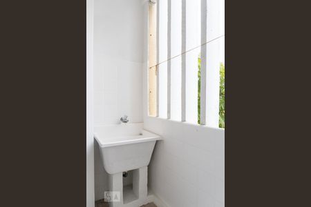 Area de serviço de apartamento à venda com 2 quartos, 60m² em Floresta, Porto Alegre