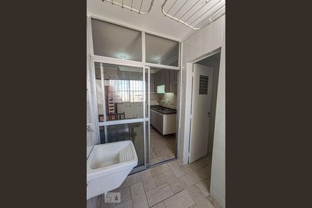 Apartamento à venda com 85m², 3 quartos e 1 vagaÁrea de Serviço