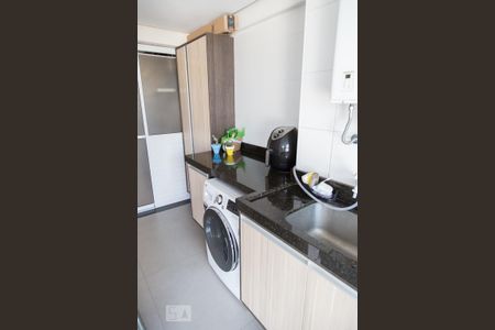 Apartamento à venda com 73m², 2 quartos e 1 vagaÁrea de Serviço