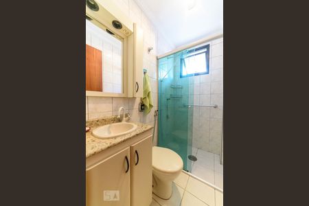 Apartamento à venda com 92m², 3 quartos e 2 vagas Apartamento à venda com 92m², 3 quartos e 2 vagasBanheiro da Suíte