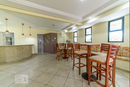 Apartamento à venda com 92m², 3 quartos e 2 vagas Apartamento à venda com 92m², 3 quartos e 2 vagasÁrea comum - Salão de festas