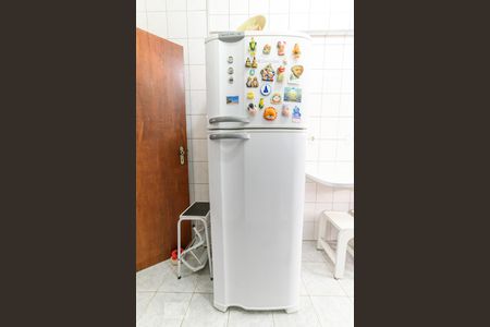 Apartamento à venda com 92m², 3 quartos e 2 vagas Apartamento à venda com 92m², 3 quartos e 2 vagasCozinha - geladeira