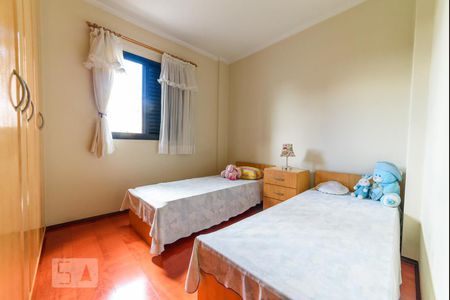 Apartamento à venda com 92m², 3 quartos e 2 vagas Apartamento à venda com 92m², 3 quartos e 2 vagasQuarto