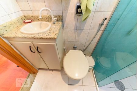 Apartamento à venda com 92m², 3 quartos e 2 vagas Apartamento à venda com 92m², 3 quartos e 2 vagasBanheiro da Suíte