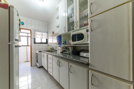 Apartamento à venda com 92m², 3 quartos e 2 vagas Apartamento à venda com 92m², 3 quartos e 2 vagasCozinha