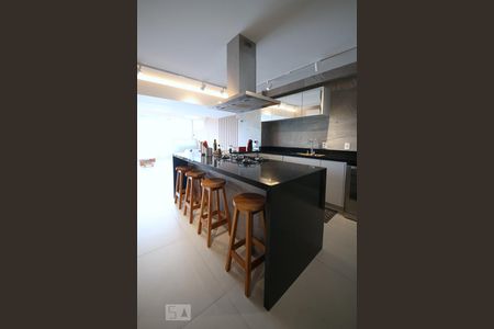 Apartamento à venda com 105m², 2 quartos e 1 vagaCozinha