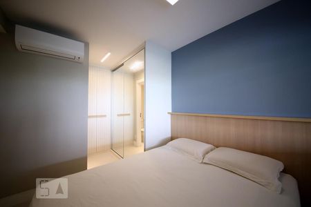 Apartamento à venda com 105m², 2 quartos e 1 vagaSuíte