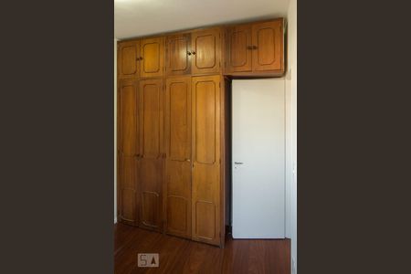 Apartamento para alugar com 55m², 2 quartos e 1 vagaQuarto 2