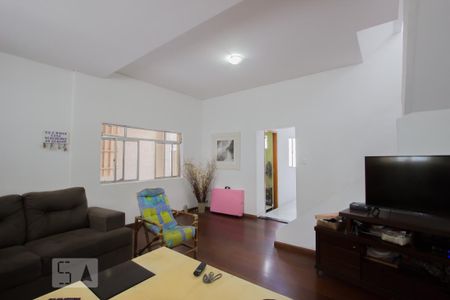 Sala 1 de casa à venda com 4 quartos, 200m² em Vila Morse, São Paulo