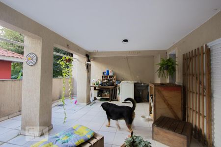 Casa à venda com 200m², 4 quartos e 2 vagasÁrea de Serviço