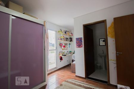 Casa à venda com 200m², 4 quartos e 2 vagasSuíte 1