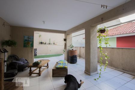 Casa à venda com 200m², 4 quartos e 2 vagasÁrea de Serviço