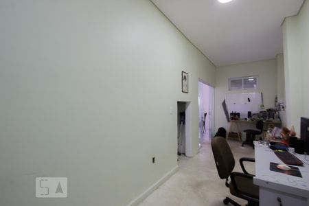 Escritório de casa à venda com 4 quartos, 200m² em Vila Morse, São Paulo