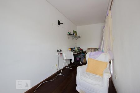 Sala 2 de casa à venda com 4 quartos, 200m² em Vila Morse, São Paulo
