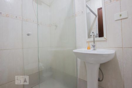 Casa à venda com 200m², 4 quartos e 2 vagasBanheiro da Suíte 2