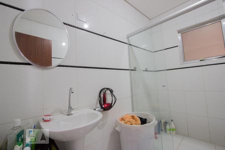 Casa à venda com 200m², 4 quartos e 2 vagasBanheiro da Suíte 3