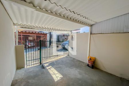 Casa para alugar com 80m², 1 quarto e 1 vaga Casa para alugar com 80m², 1 quarto e 1 vagaGaragem