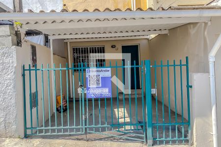 Casa para alugar com 80m², 1 quarto e 1 vaga Casa para alugar com 80m², 1 quarto e 1 vagaFachada